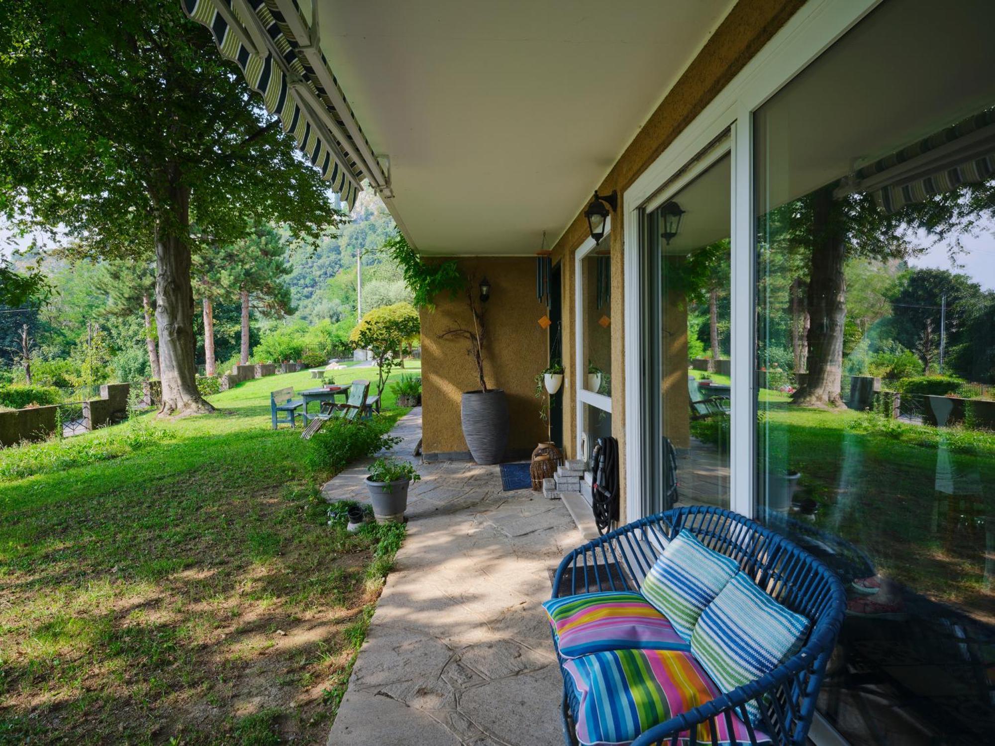 Casa Mileti Bed & Breakfast Vercurago Exterior photo